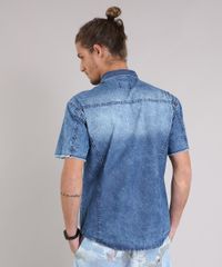 Camisa-Jeans-Masculina-Marmorizada-com-Bolsos-Manga-Curta-Azul-Medio-8820847-Azul_Medio_2