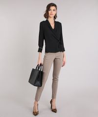 Calca-Feminina-Skinny-com-Fivelas-e-Bolso-com-Ziper--Kaki-8517499-Kaki_3