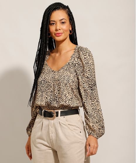 Blusa-Cropped-de-Viscose-Estampada-Animal-Print-Onca-com-Babado-Manga-Bufante-Decote-Redondo-Bege-9985614-Bege_1
