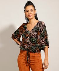 Blusa-Ampla-Estampada-Floral-com-Botoes-Manga-3-4-Decote-V-Preto-9981607-Preto_1