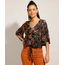 Blusa-Ampla-Estampada-Floral-com-Botoes-Manga-3-4-Decote-V-Preto-9981607-Preto_1