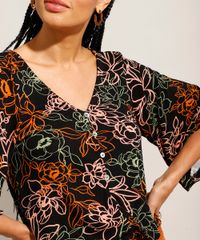 Blusa-Ampla-Estampada-Floral-com-Botoes-Manga-3-4-Decote-V-Preto-9981607-Preto_5