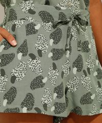 Short-de-Viscose-Estampado-de-Caju-Animal-Print-Onca-com-Bolsos-Cintura-Media-Verde-9984951-Verde_4