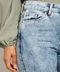 Calca-Mom-Jeans-Marmorizada-Cintura-Super-Alta-Azul-Medio-9928527-Azul_Medio_5