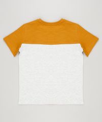 Camiseta-Infantil-com-Recorte-e-Bolso-Manga-Curta-Gola-Careca-Cinza-Mescla-Claro-9227503-Cinza_Mescla_Claro_2