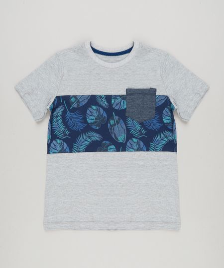 Camiseta-Infantil-com-Recorte-e-Bolso-Manga-Curta-Gola-Careca-Cinza-Mescla-Claro-9227471-Cinza_Mescla_Claro_1 Camiseta-Infantil-com-Recorte-e-Bolso-Manga-Curta-Gola-Careca-Cinza-Mescla-Claro-9227471-Cinza_Mescla_Claro_1