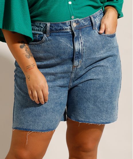 Bermuda-Plus-Size-Jeans-Marmorizada-Cintura-Alta-com-Barra-Desfiada-Azul-Medio-9994989-Azul_Medio_1