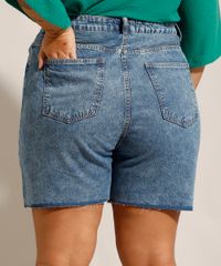 Bermuda-Plus-Size-Jeans-Marmorizada-Cintura-Alta-com-Barra-Desfiada-Azul-Medio-9994989-Azul_Medio_2