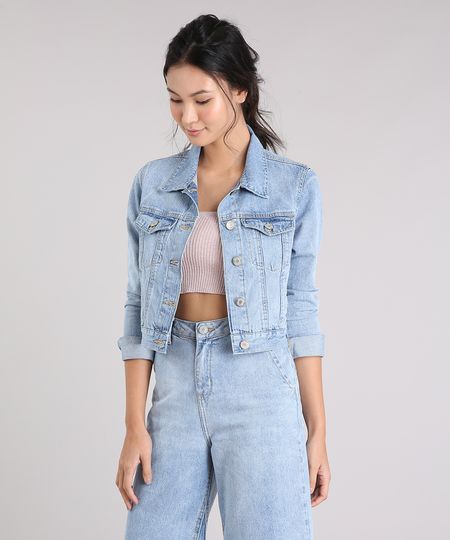 Jaqueta-Jeans-Feminina-Cropped-com-Bolsos-Azul-Claro-9264228-Azul_Claro_1 Jaqueta-Jeans-Feminina-Cropped-com-Bolsos-Azul-Claro-9264228-Azul_Claro_1