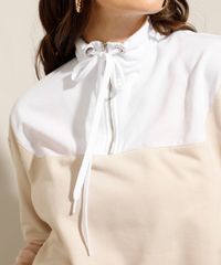 Blusao-de-Moletom-Color-Block-Gola-Alta-Bege-Claro-9890693-Bege_Claro_4 Blusao-de-Moletom-Color-Block-Gola-Alta-Bege-Claro-9890693-Bege_Claro_4