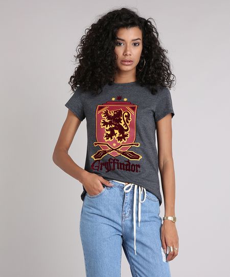 Blusa-Feminina-Harry-Potter-Grifinoria-Manga-Curta-Decote-Redondo-Cinza-Mescla-Escuro-9132652-Cinza_Mescla_Escuro_1 Blusa-Feminina-Harry-Potter-Grifinoria-Manga-Curta-Decote-Redondo-Cinza-Mescla-Escuro-9132652-Cinza_Mescla_Escuro_1