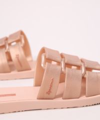 9991248-Rosa_2