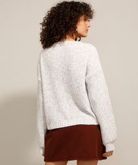 9984712-Off_White_2