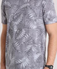 Camiseta-Masculina-Estampada-de-Folhagem-com-Bolso-Manga-Curta-Gola-Careca--Cinza-Escura-9159639-Cinza_Escura_4