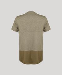 Camiseta-Masculina-Longa-com-Recorte-e-Bolso-Manga-Curta-Gola-Careca-Verde-9153499-Verde_6