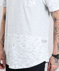 Camiseta-Masculina-Recortes-com-Bolso-Manga-Curta-Gola-Careca-Cinza-Mescla-Claro-9147926-Cinza_Mescla_Claro_4