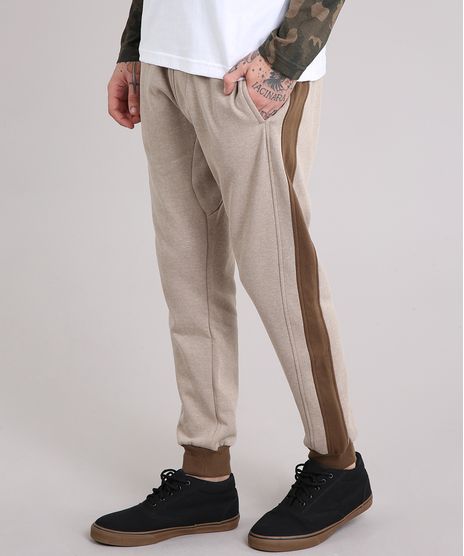 Calca-Masculina-Relaxed-em-Moletom-com-Recortes-Bege-8862141-Bege_1