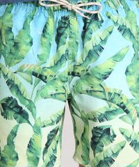 Bermuda-Masculina-Estampada-de-Folhagem-com-Bolsos-Verde-Claro-9134182-Verde_Claro_4