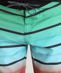 Bermuda-Surf-Masculina-Listrada-Degrade-com-Bolso-Lateral-Verde-9158529-Verde_4