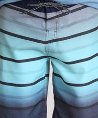 Bermuda-Surf-Masculina-Listrada-Degrade-com-Bolso-Lateral-Verde-Claro-9158529-Verde_Claro_4