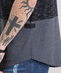 Camiseta-Masculina-Recortes-com-Bolso-Manga-Curta-Gola-Careca-Cinza-Mescla-Escuro-9147925-Cinza_Mescla_Escuro_4