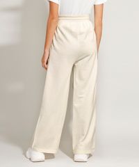 9985814-Off_White_3