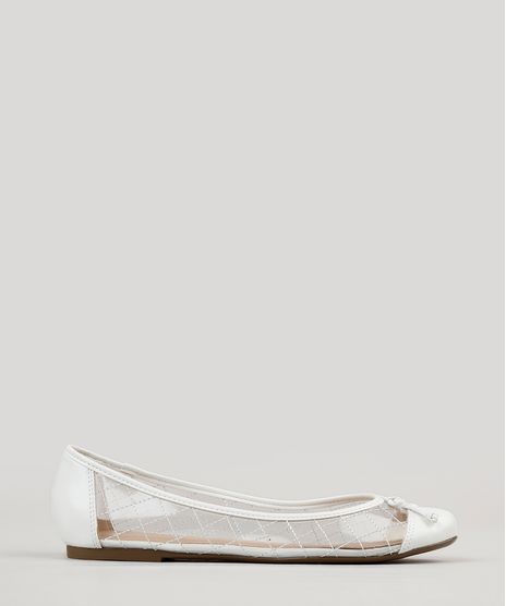 Sapatilha-Feminina-Bico-Redondo-Via-Uno-com-Recorte-Transparente-e-Matelasse-Branca-9246469-Branco_1