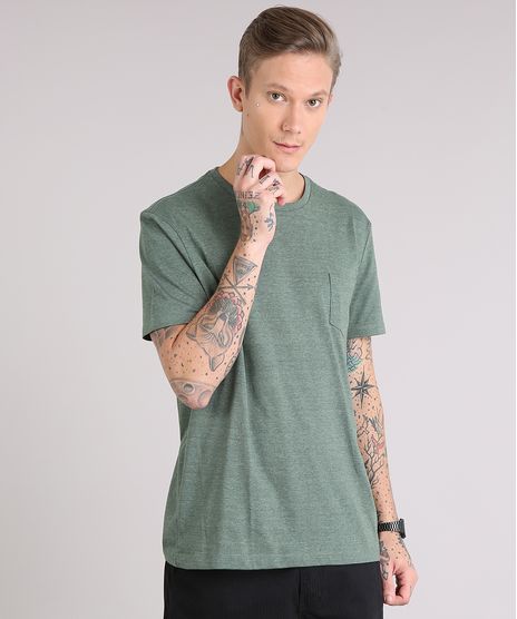 Camiseta-masculina-Basica-com-Bolso-Manga-Curta-Gola-Careca-Verde-Militar-8665999-Verde_Militar_1