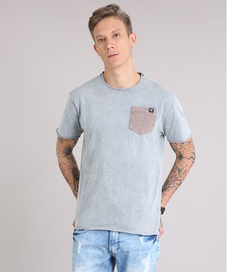 Camiseta-Masculina-Marmorizada-com-Bolso-Manga-Curta-Gola-Careca-Cinza-Mescla-9153434-Cinza_Mescla_1