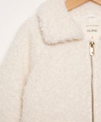 9972371-Off_White_3