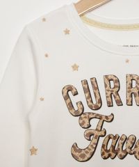 9987259-Off_White_4