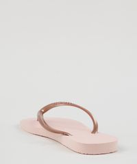 9955797-Rosa_4