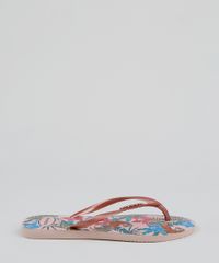 9960193-Rosa_4