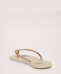 9958188-Bege_4