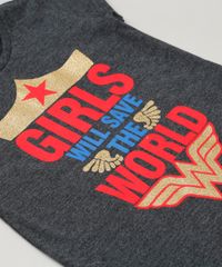 Blusa-Infantil-Mulher-Maravilha--Girls-Will-Save-The-World--com-Glitter-Manga-Curta-Decote-Redondo-Cinza-Mescla-Escuro-9230149-Cinza_Mescla_Escuro_3