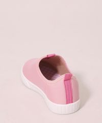 9995892-Rosa_4