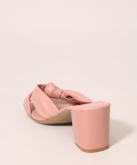 9993514-Rosa_4