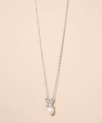 9986875-Prateado_2