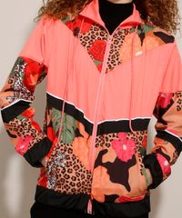 9992080-Coral_4