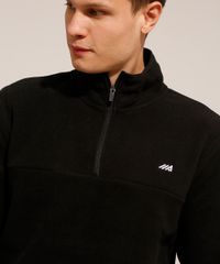 9973685-Preto_4
