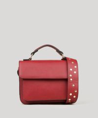 Bolsa-Feminina-Transversal-com-Tachas-na-Alca-Fixa-Vermelha-9050534-Vermelho_4