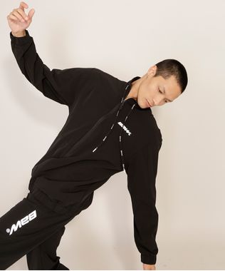 9993515-Preto_1