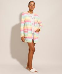 9974135-Rosa_3