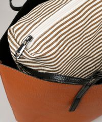 Bolsa-Feminina-Shopper-Dupla-Face-com-Necessaire-Marrom-8506427-Marrom_5