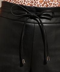 9899911-Preto_4