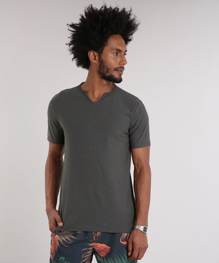 Camiseta-Masculina-com-Botoes-Manga-Curta-Gola-V-Chumbo-9198346-Chumbo_1