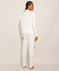 9988141-Off_White_2