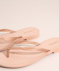 9996625-Rose_3
