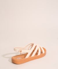 9995808-Off_White_3