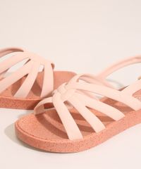 9995806-Rose_2